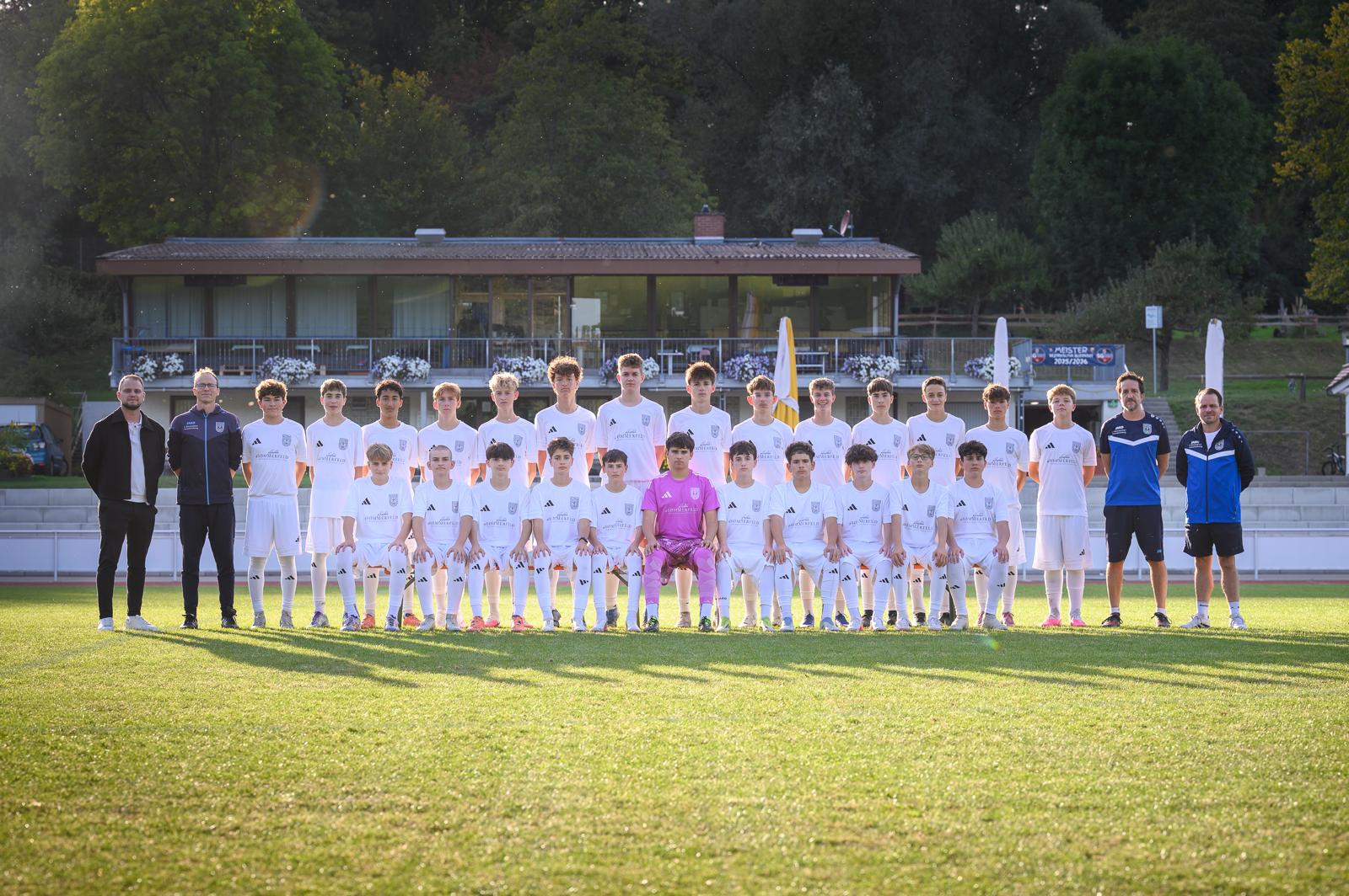 TrkotsSpnsoring C B Jugend